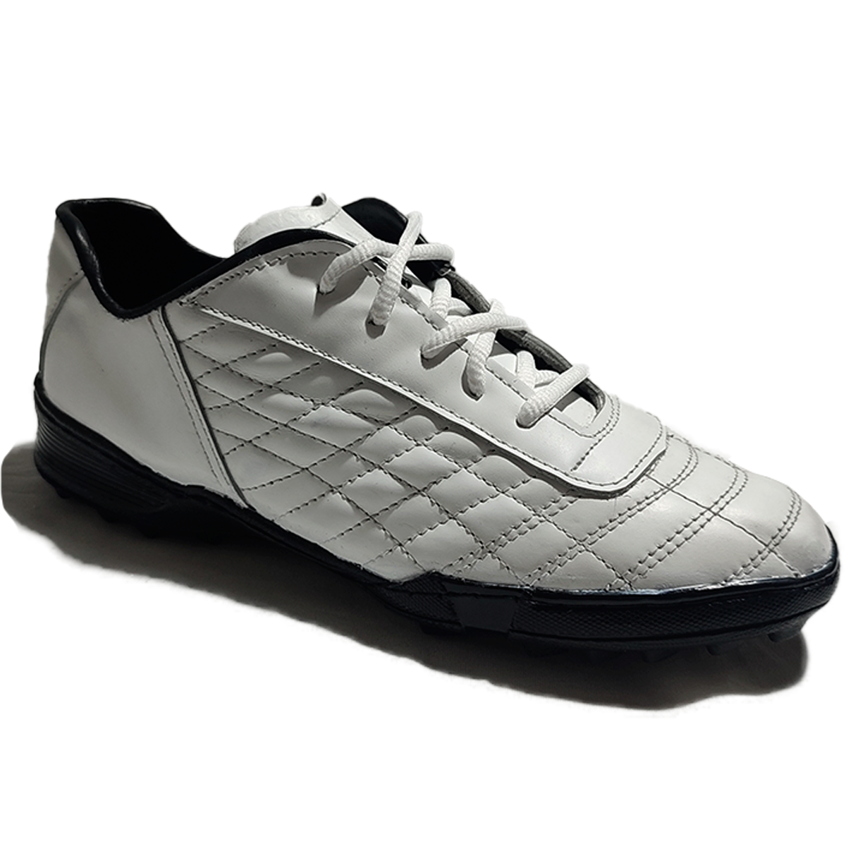 Botines Turf Sport Moves Blancos – Cuero Argentino Premium para Césped Sintético